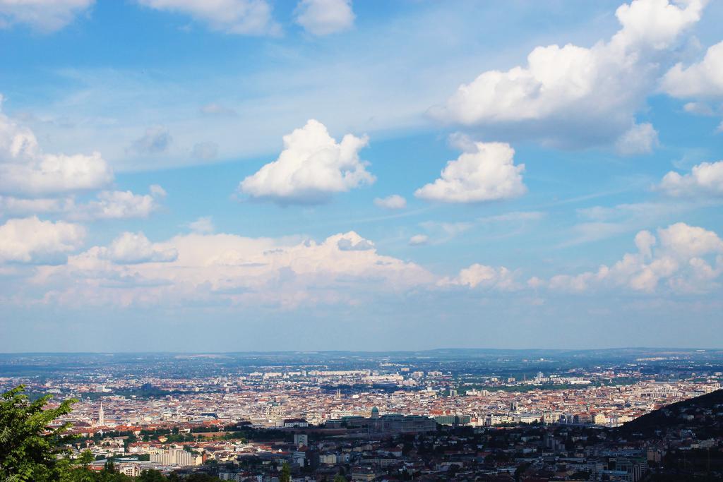Best View Small House Free Parking Self Check-In Budapest Exterior foto
