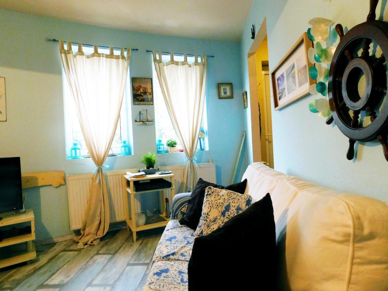 Best View Small House Free Parking Self Check-In Budapest Exterior foto
